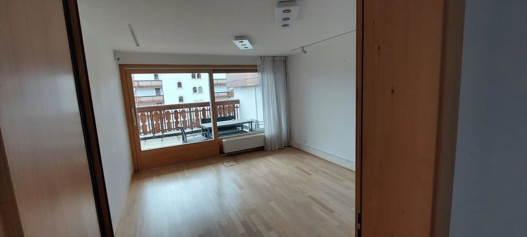 368 – Appartement 4.5 pièces – 2835 CHF – 118 m²