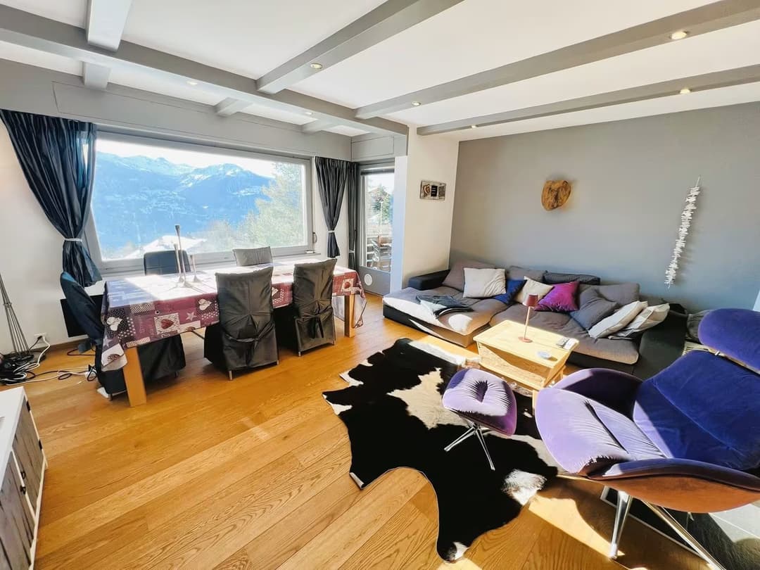 686 – Appartement 3.5 pièces – 695000 CHF – 93 m²