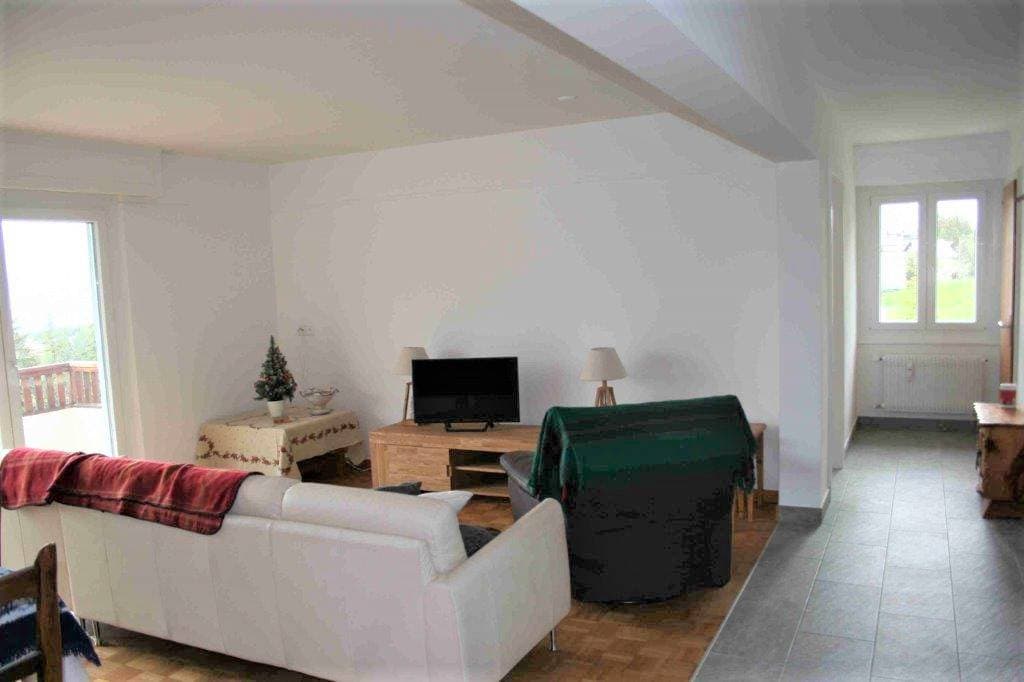 751 – Appartement 4 pièces – 750000 CHF – 96 m²