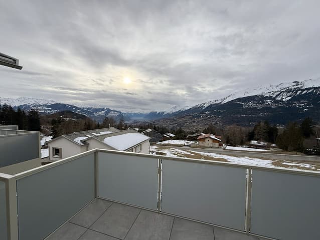 739 – Appartement 3.5 pièces – 770000CHF – 97m²