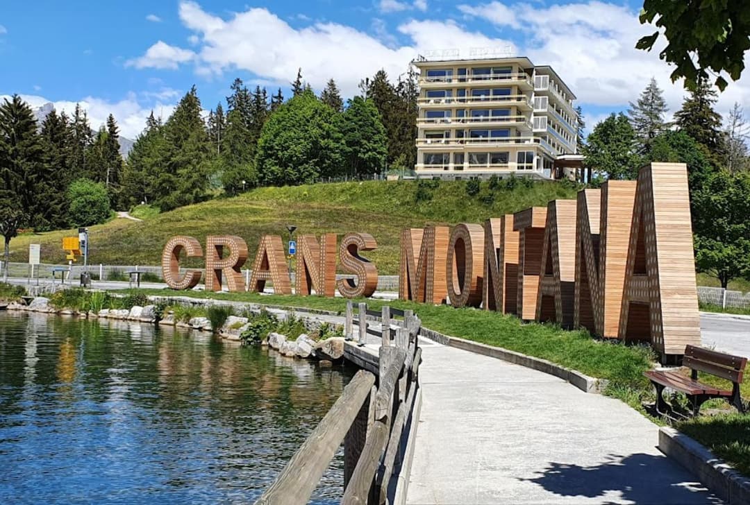 Hôtel du Lac - Photo 2