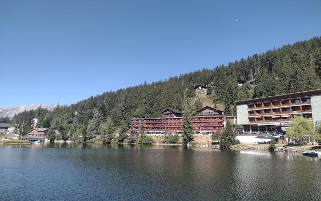 Hôtel du Lac - Photo 3