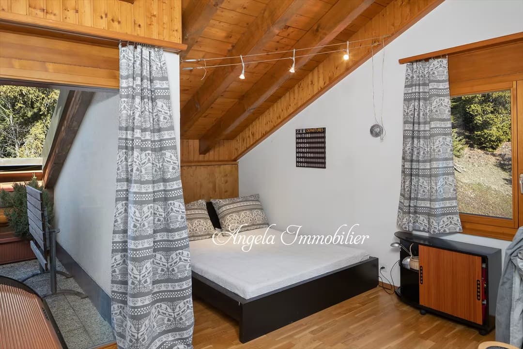 2165 – Appartement 5.5 pièces – 2690000 CHF – 260 m²