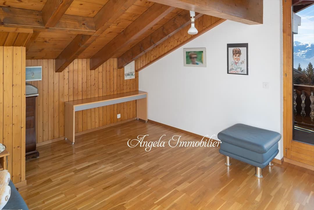 2165 – Appartement 5.5 pièces – 2690000 CHF – 260 m²