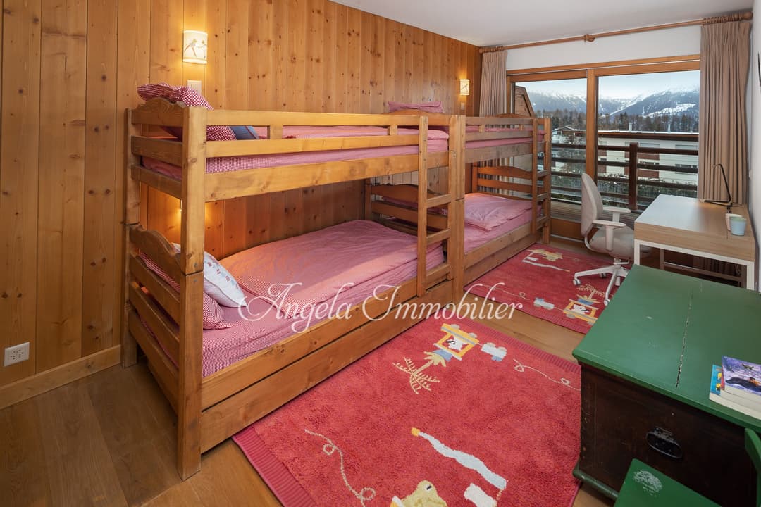 1329 – Appartement – 190m²