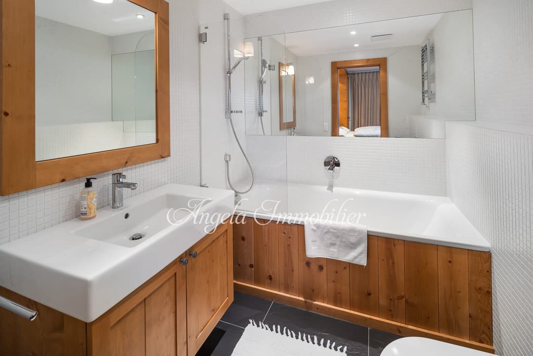 1329 – Appartement – 190m²