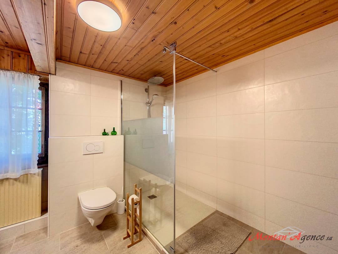 1265 – Maison – 8pièces – 1069.10CHF – 300 m²