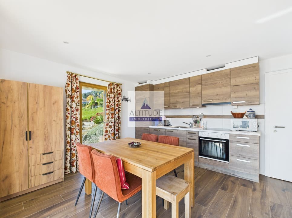 1276 – Appartement – 2.5pièces – 1300 CHF