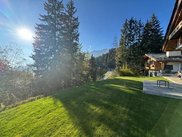 1316 – Maison – 12pièces – 360 m²