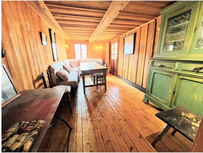 1319 – Maison – 6pièces – 2300CHF – 145 m²