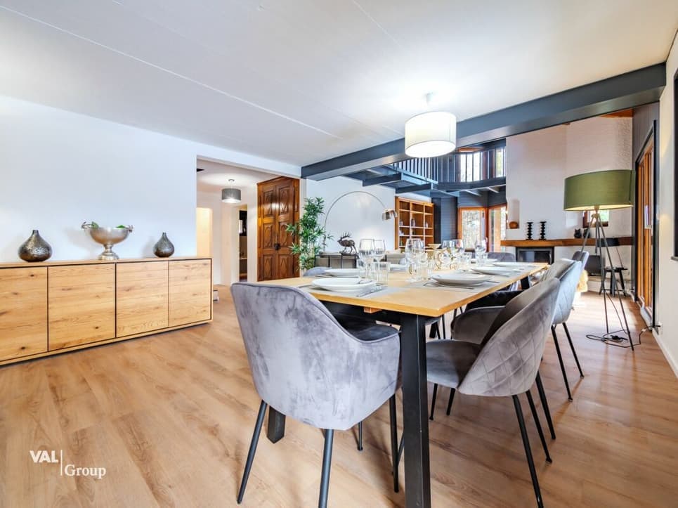 1553 – Maison – 8pièces – 1490000CHF – 284 m²