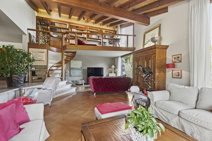 1612 – Maison – 7.5pièces – 4000000CHF – 690 m²