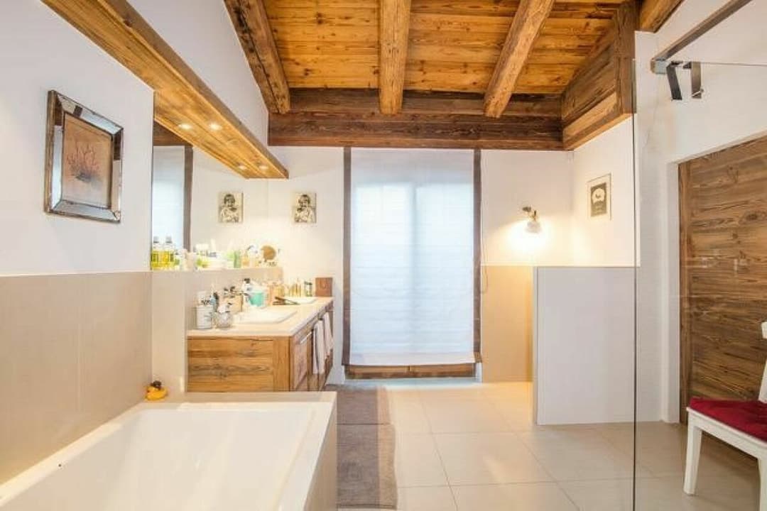 1348 – Appartement 4.5 pièces – 220m²