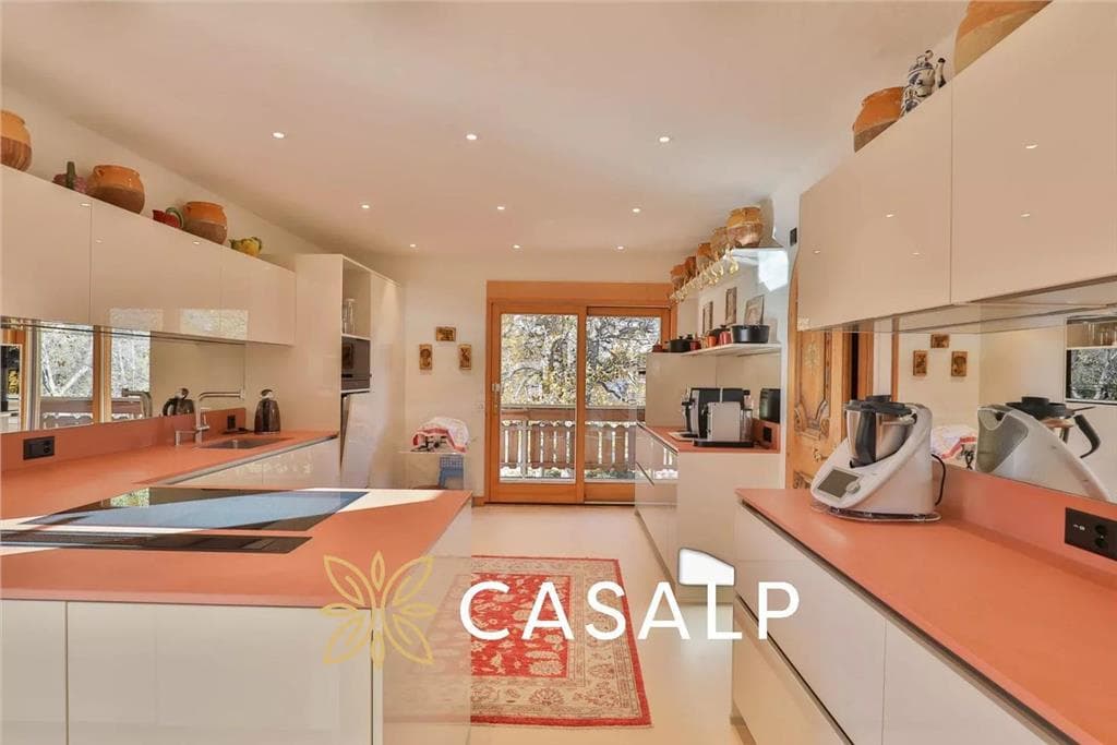 1594 – Appartement – 6.5pièces – 4000000CHF – 245 m²