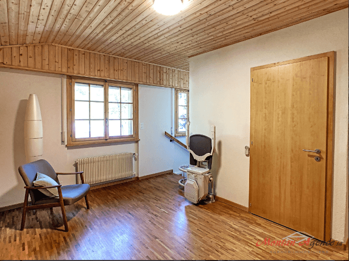 1422 – Maison 7 pièces – 1074.40CHF – 200m²