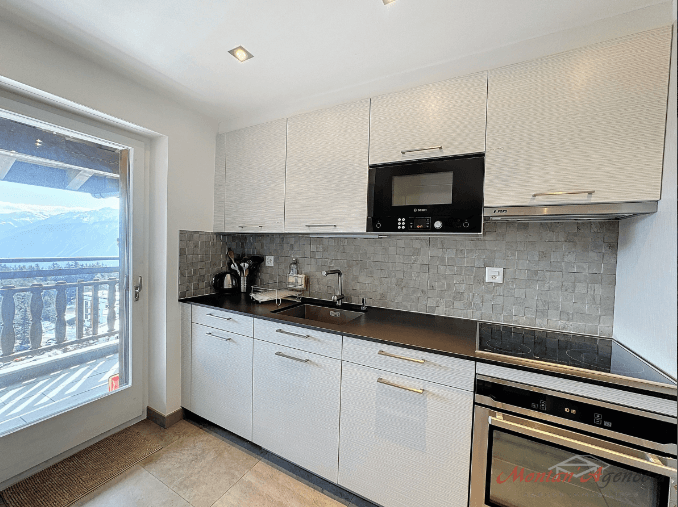 1421 – Appartement 4 pièces – 538.50 CHF – 100m²