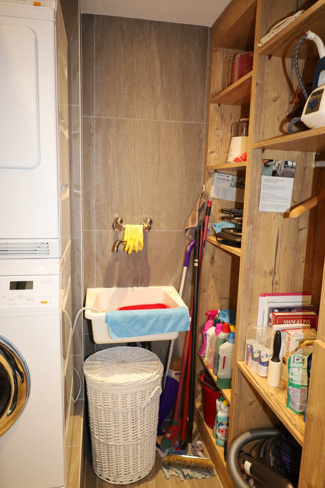 1855 – Appartement – 3.5pièces – 147.25 m²