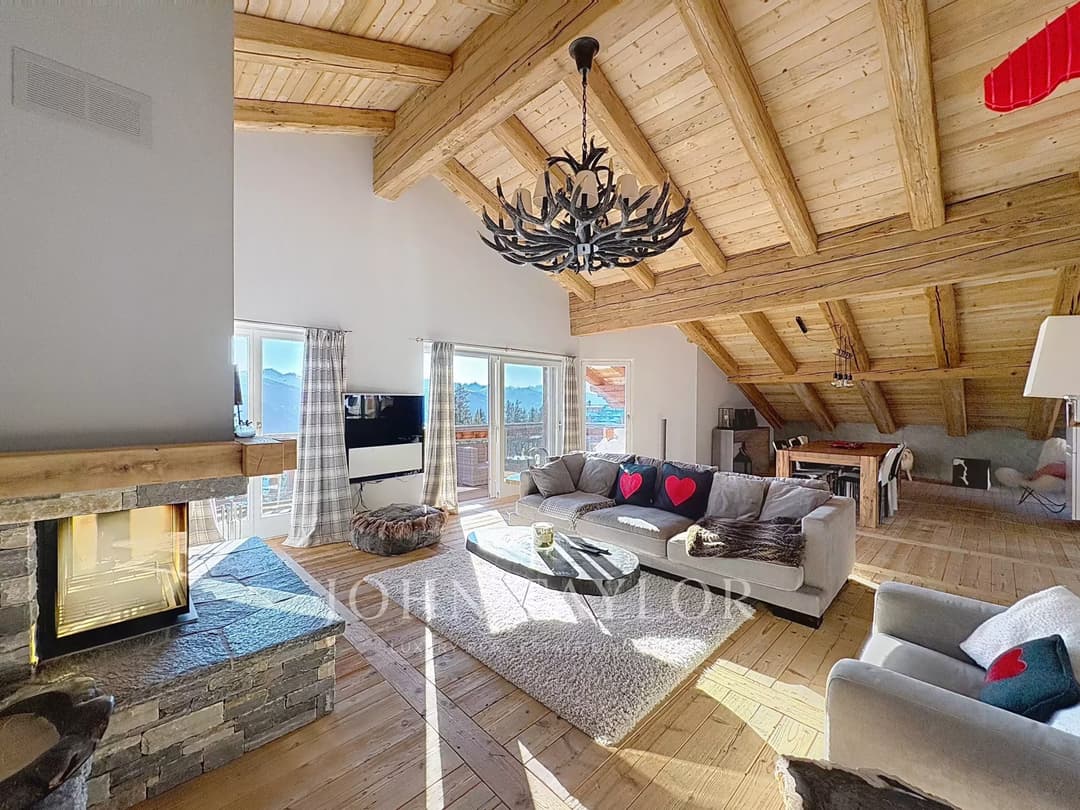 1813 – Appartment 5.5 pièces – 200 m2