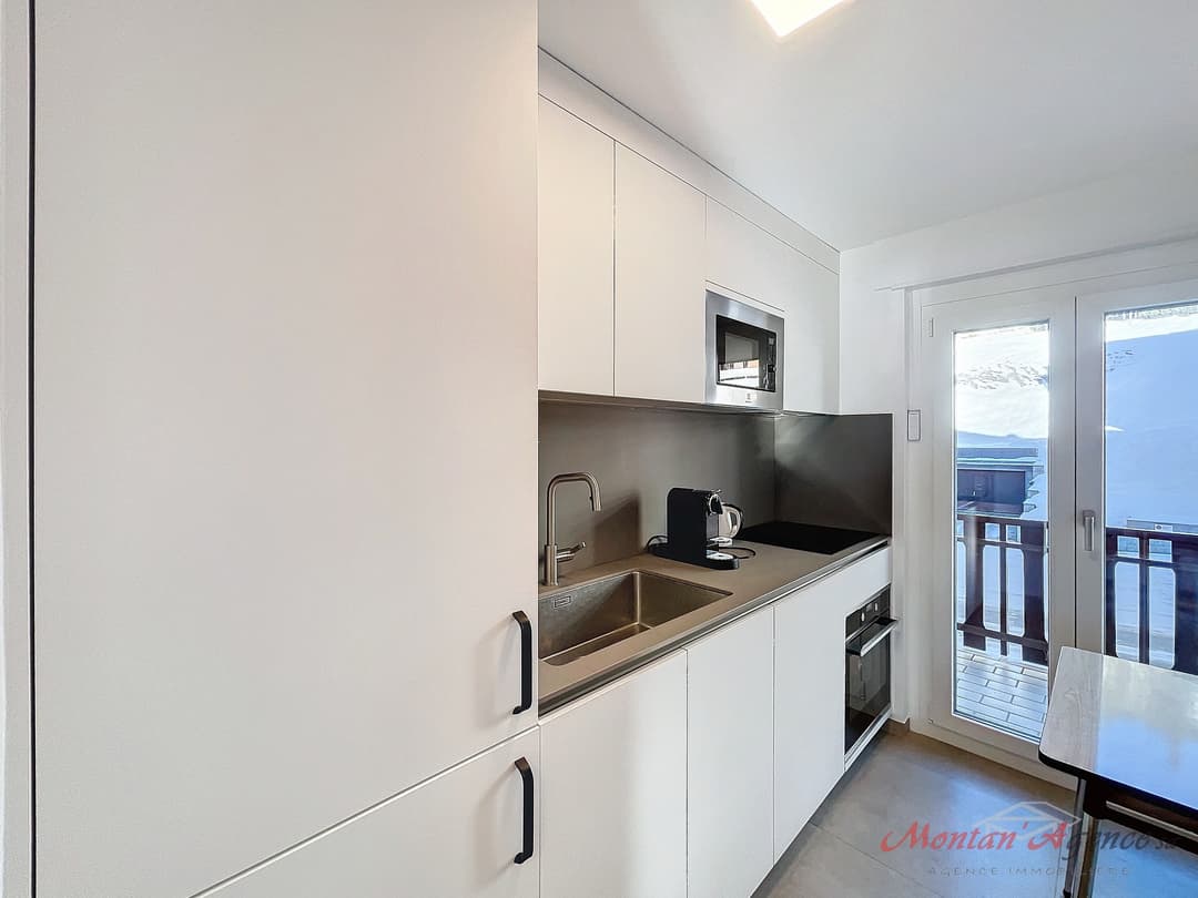 1527 – Appartement – 2pièces – 364.35CHF – 64 m²