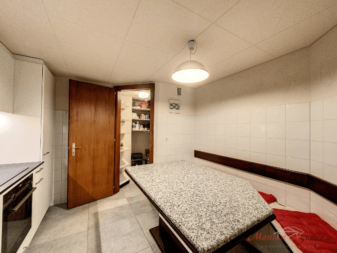 1479 – Appartement 5 pièces – 639.85 CHF – 170m²