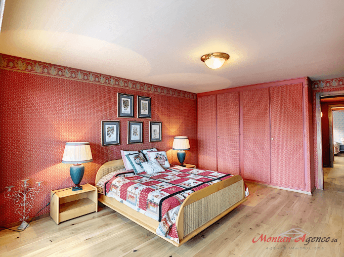 1479 – Appartement 5 pièces – 639.85 CHF – 170m²