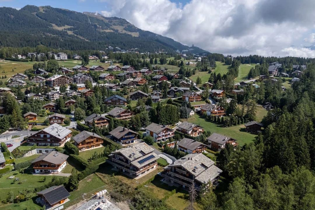 1844 – Appartement – 4.5pièces – 2544100 CHF – 133.19m²