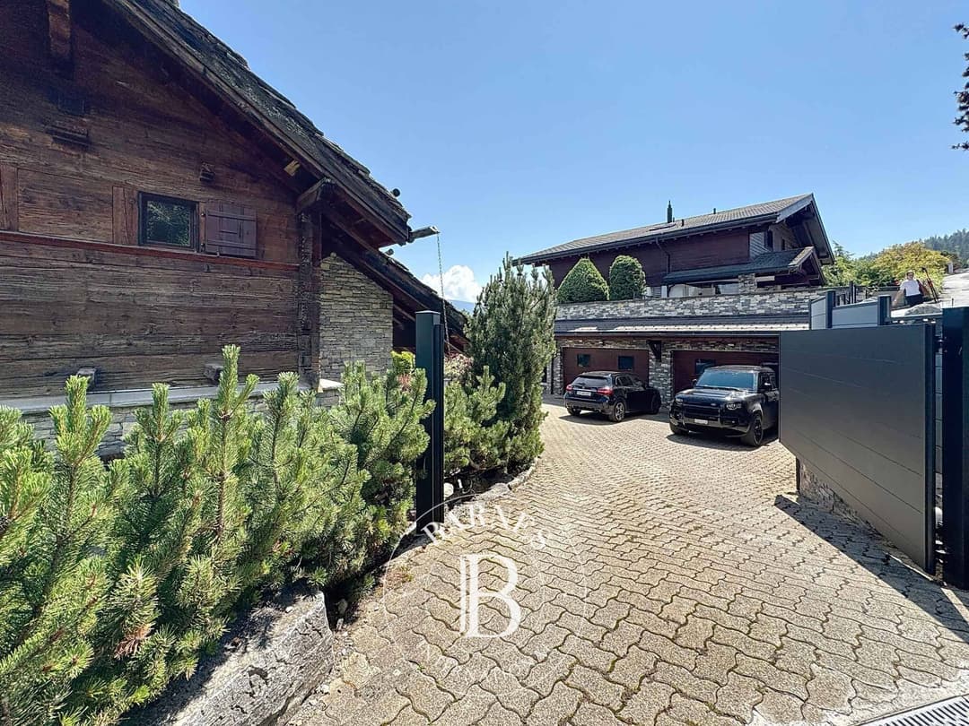 1849 – Maison 12,5 pièces – 5900000CHF – 380m²