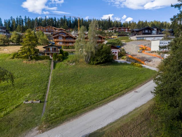 1927 – Terrain – 990000CHF – 878m²