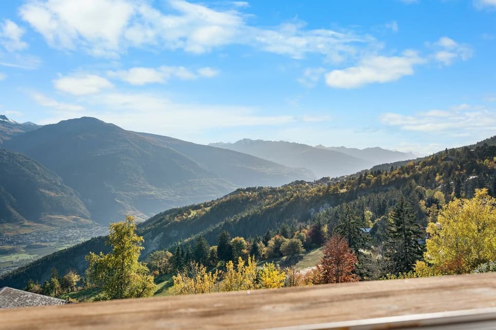 1880 – Maison – 9.5pièces – 569 m²