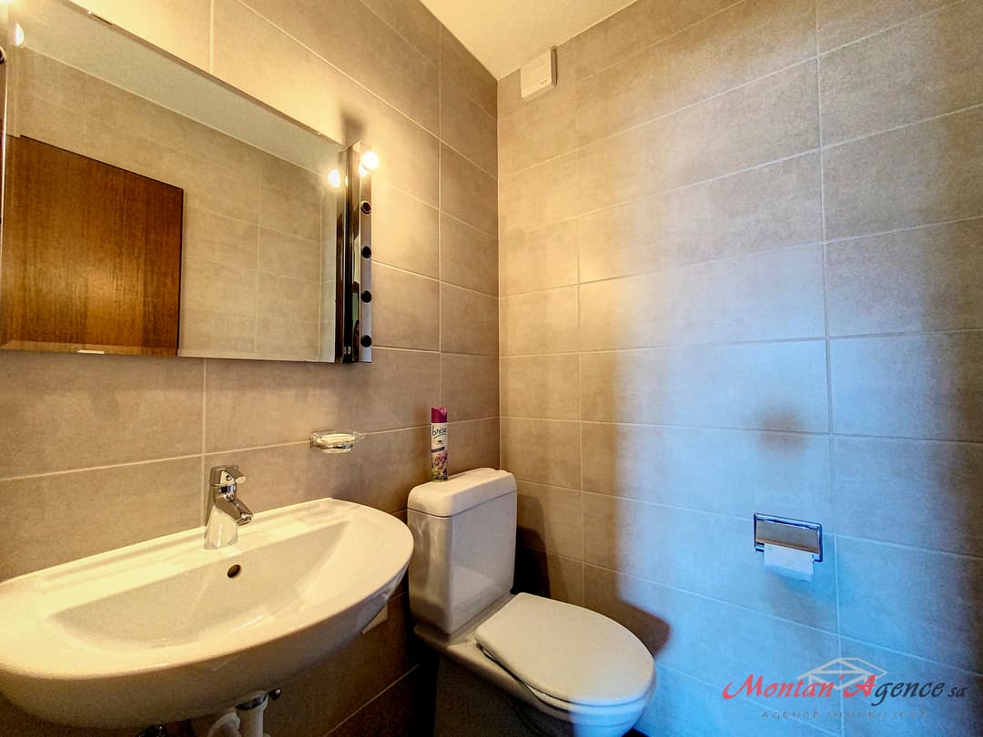 1562 – Appartement – 4pièces – 2183.55CHF – 110 m²