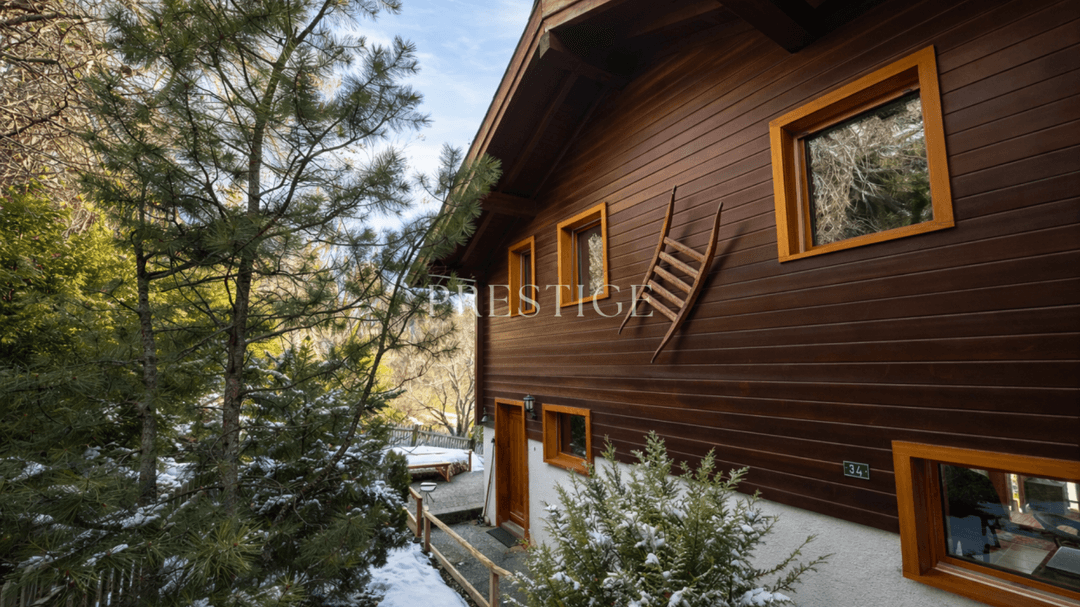 1573 – Maison 5 pièces – 150m²