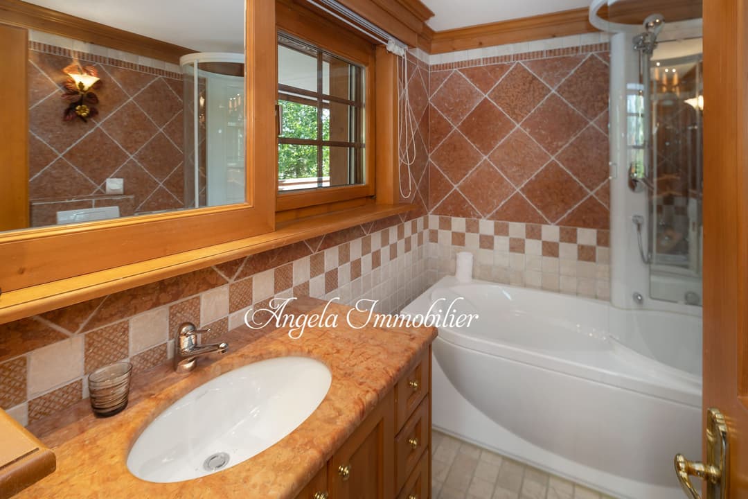 1621 – Appartement – 205m²