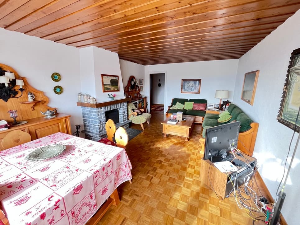 2002 – Appartement – 4.5pièces – 860000CHF – 100 m²