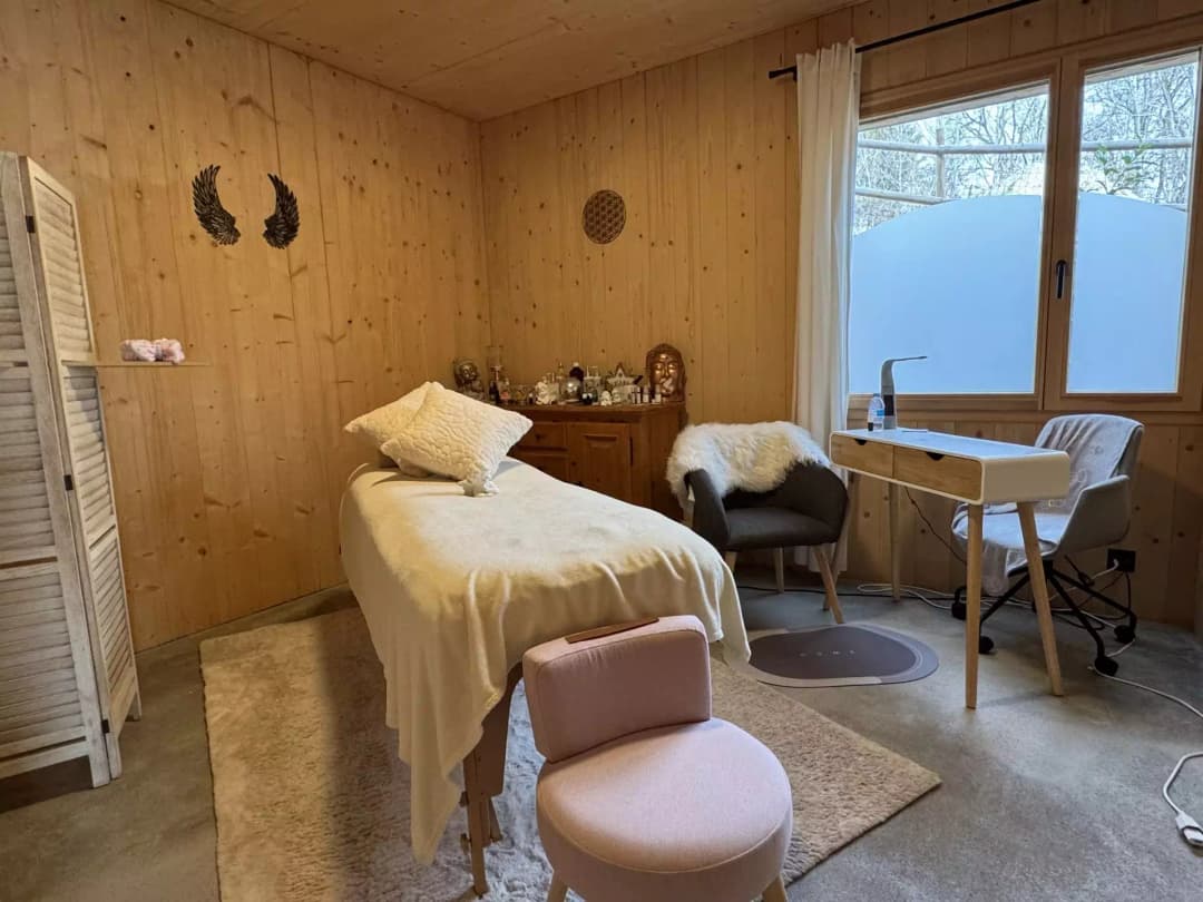 1619 – Commerce – 2pièces – 850CHF – 27 m²