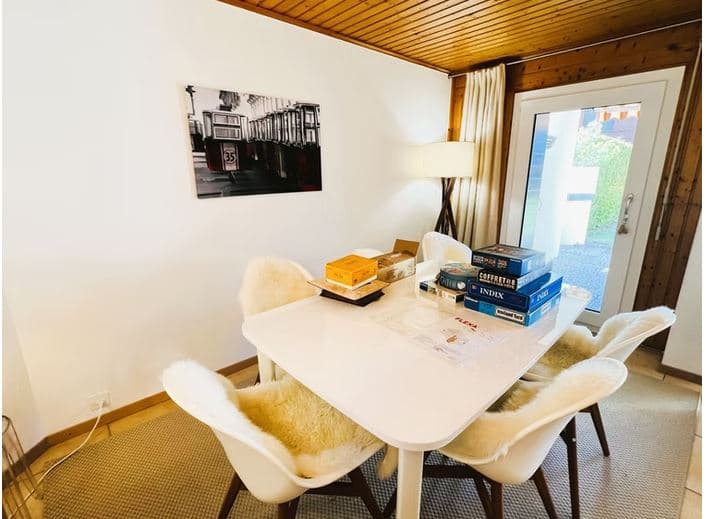 1634 – Appartement – 3pièces – 1670CHF – 59 m²