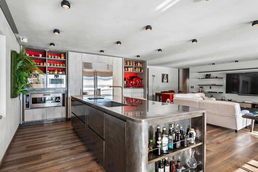 1894 – Appartement – 5.5 pièces – 280 m²