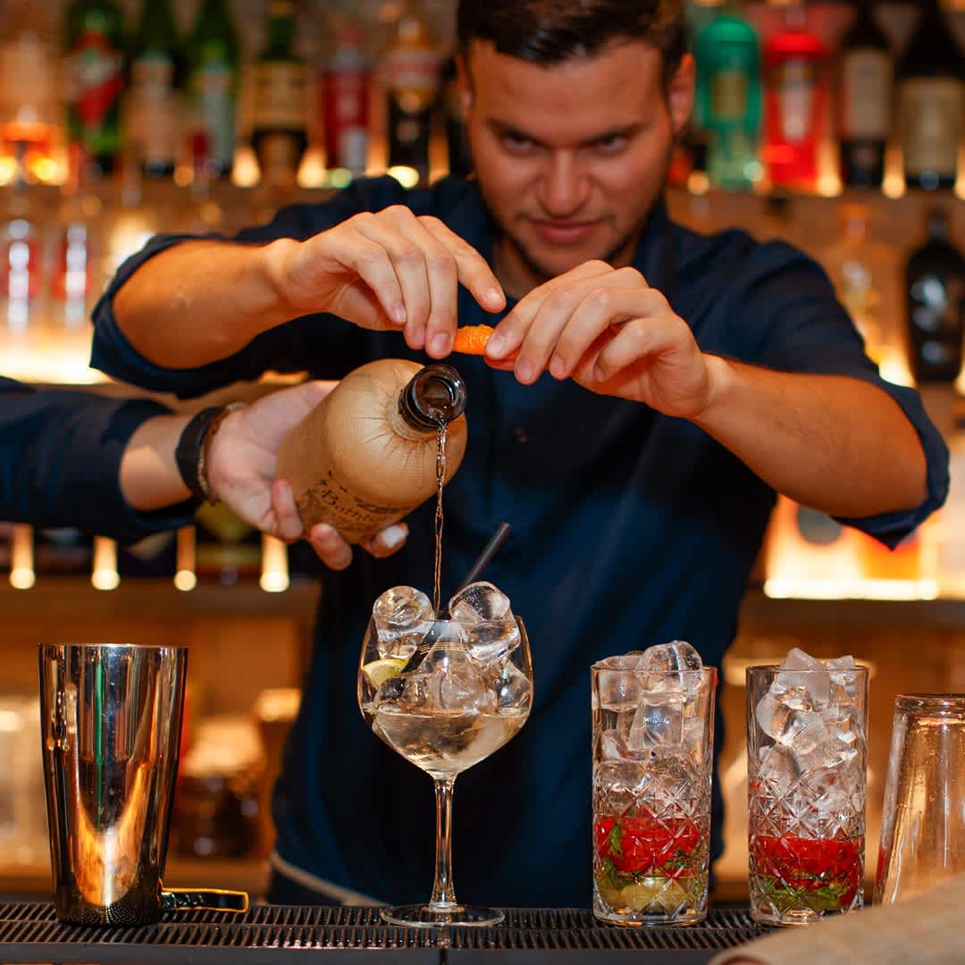 2020 – Commerce 4 pièces – 350000 CHF – 250 m²