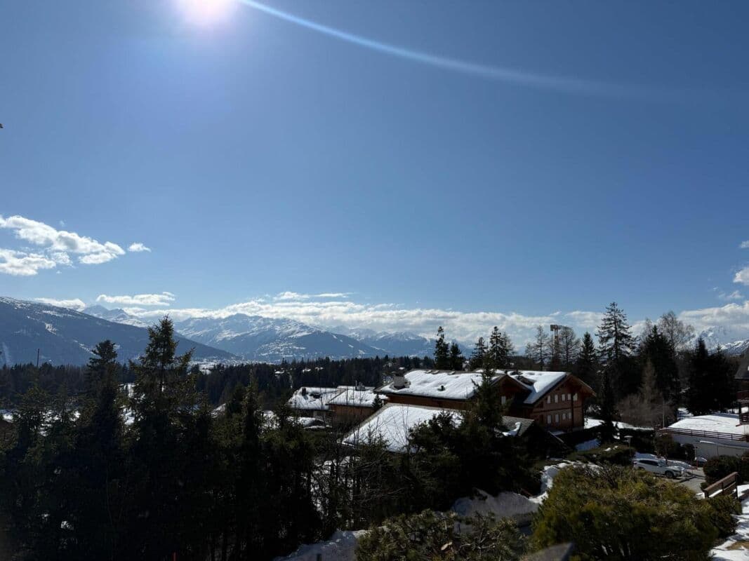 1672 – Appartement 2,5 pièces – 1950CHF – 51m²