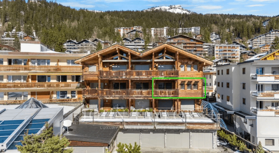 2039 – Appartement 4,5 pièces – 2110000 CHF – 152m²