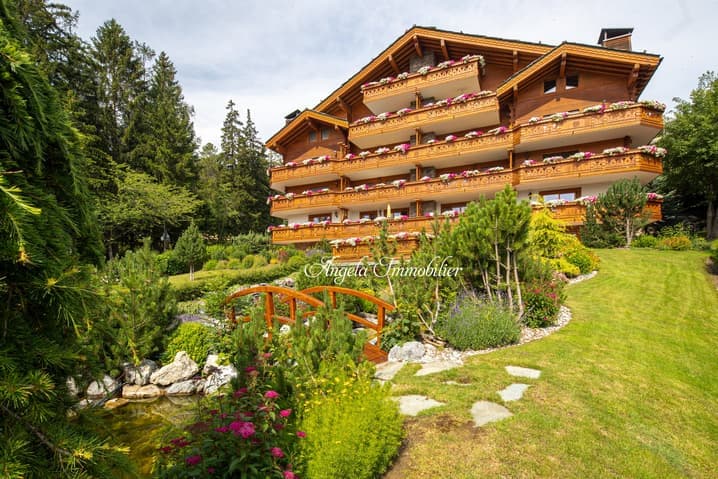 2063 – Appartement 2 pièces – 1050000CHF – 86m²