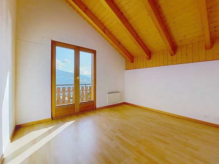 2072 – Maison – 4.5pièces – 870000CHF – 105 m²