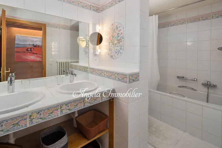 1730 – Appartement 3.5 pièces – 116 m²