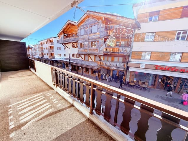 1680 – Appartement 2.5 pièces – 1300 CHF – 42 m²