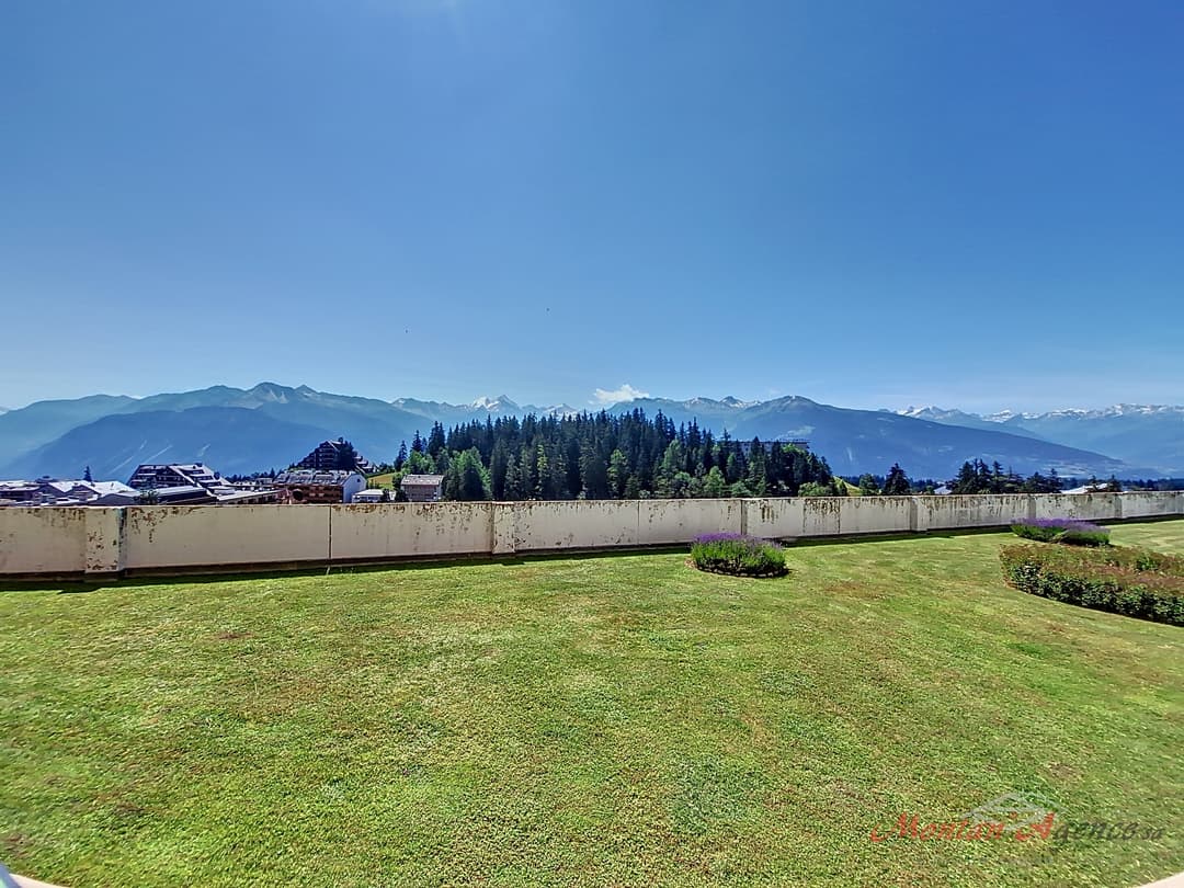 1699 – Appartement 4 pièces – 1606.95CHF