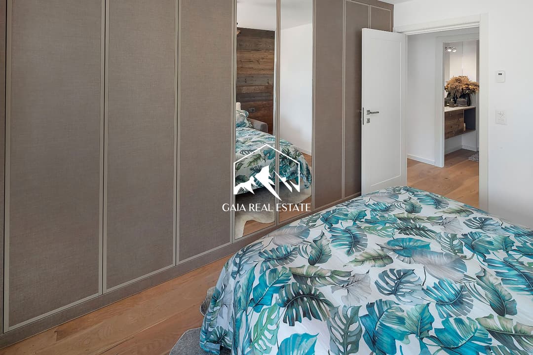 2084 – Appartement – 2620000CHF – 150m²