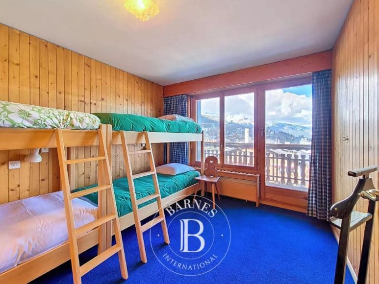 2087 – Appartement 4,5 pièces – 3800000 CHF – 165m²