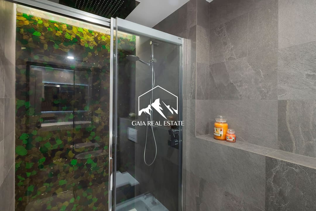 2084 – Appartement – 2620000CHF – 150m²