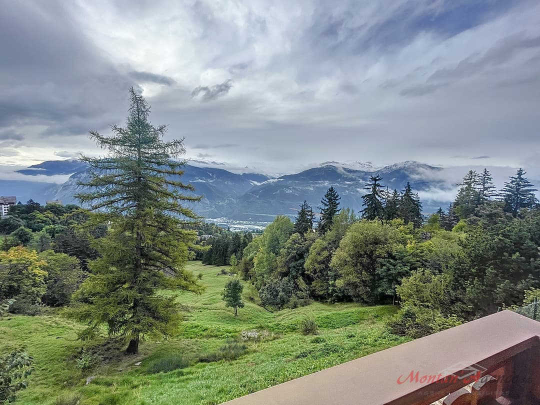 1693 – Appartement 3 pièces – 1’221.60CHF – 100m²