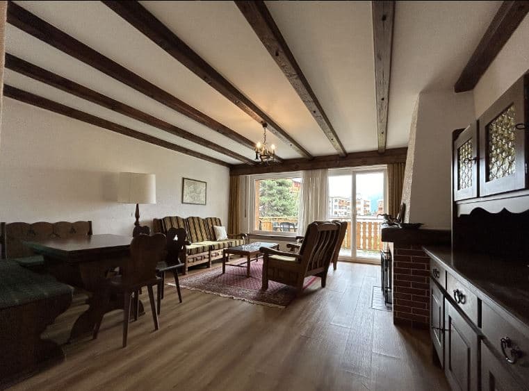 1746 – Appartement – 3pièces – 1330CHF