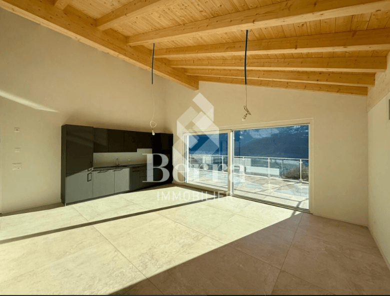 2071 – Appartement 3.5 pièces – 580940 CHF – 104 m²